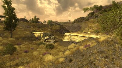 A ruined bridge along the road through Annunlos