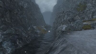 A ford across the Wyrmsgráf leads to Nathból, the breeding ground of drakes and wyrms.