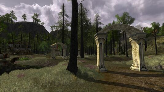 Arches over the road into Lin Giliath