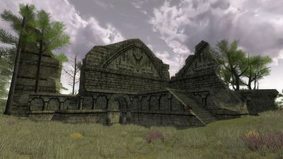 The crumbling ruins of Minas Vrûn