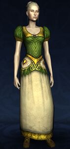 Short-sleeved Dress of the Spring Maid