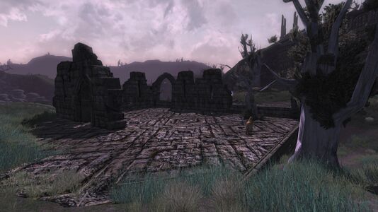 Within the ruins of Glírost