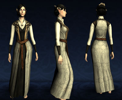 Noble's Woolen Robe (Female)