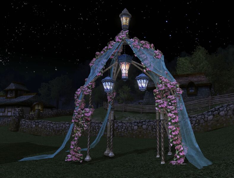 File:Midsummer Garden Arch.jpg
