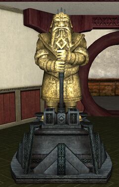 Hammer-wielding Dwarf-king of Olde