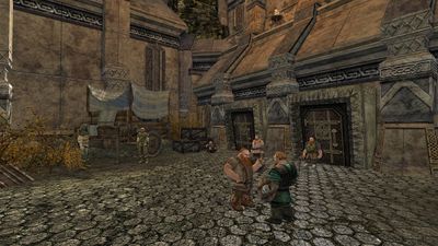 Rangers and dwarves in the central courtyard
